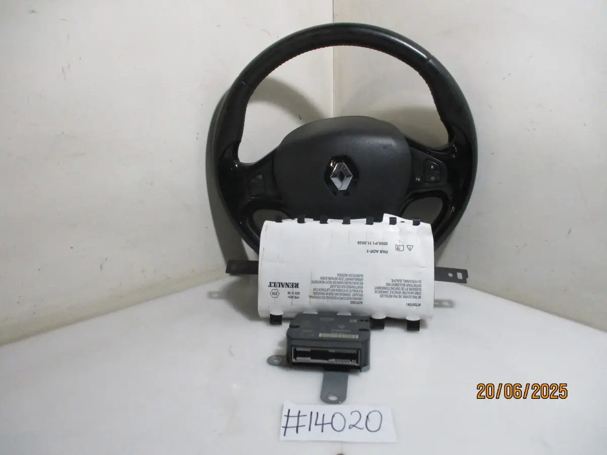2016 RENAULT CLIO 900TI BLAZE AIRBAG SET WITH DASHBOARD