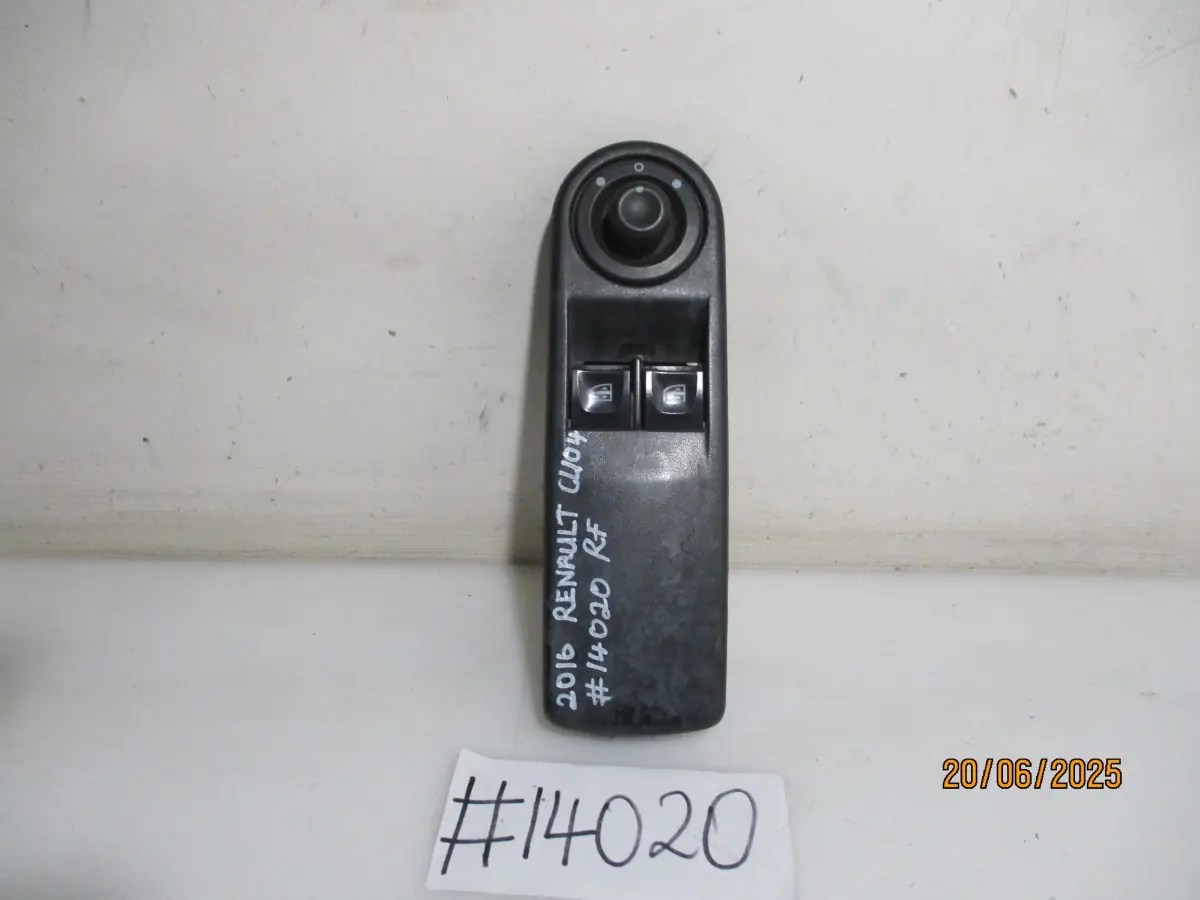 2016 RENAULT CLIO 900TI BLAZE RF WINDOW SWITCH