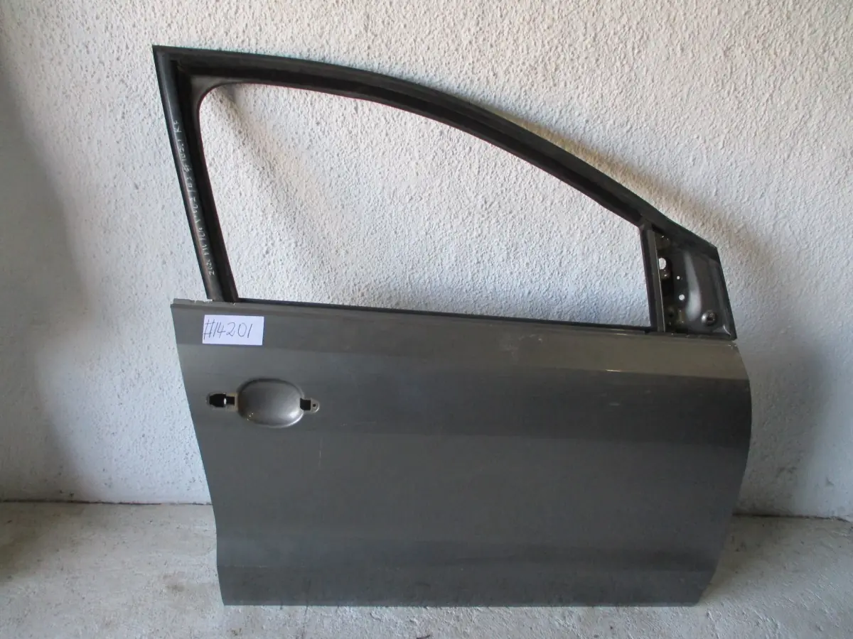 2020 VW POLO VIVO 2 1,4I H/B RF DOOR SHELL