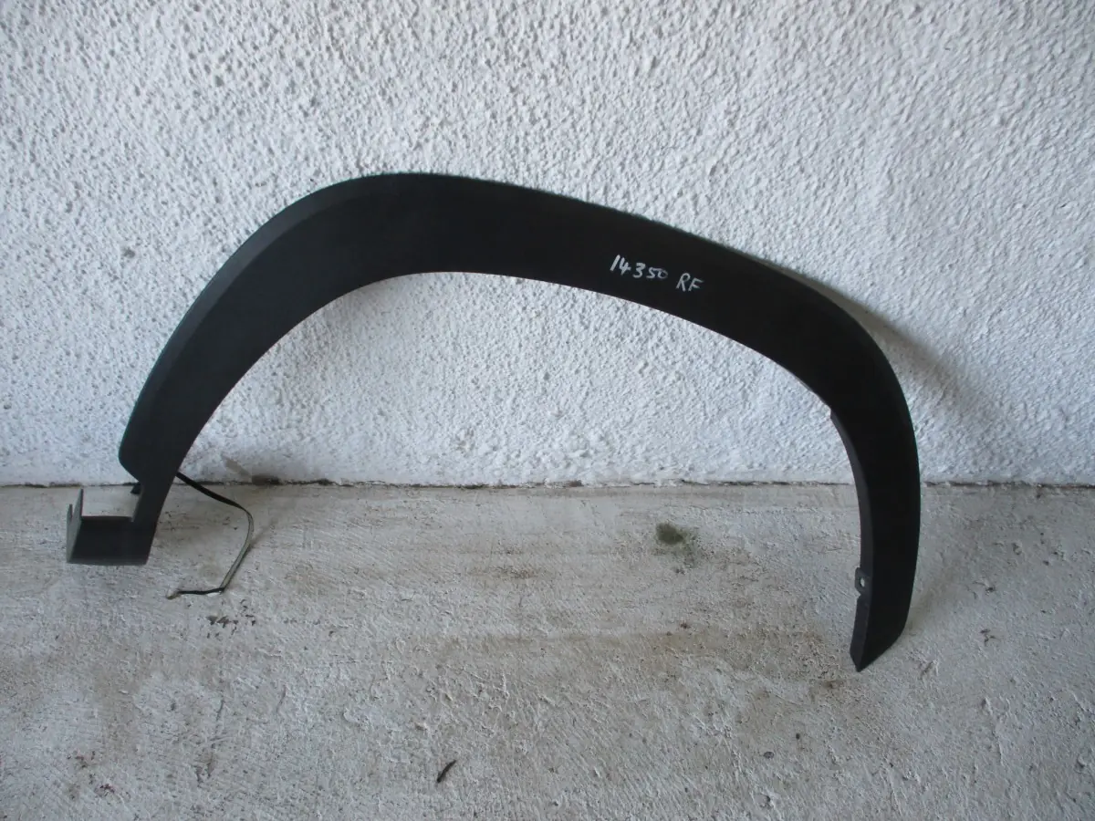 2022 TOYOTA COROLLA CROSS 1.8XL RF FENDER ARCH COVER