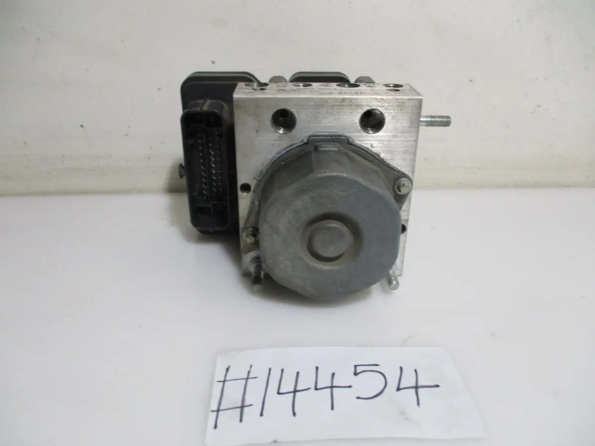 2016 RENAULT CAPTUR 900T DYNAMIQUE ABS PUMP