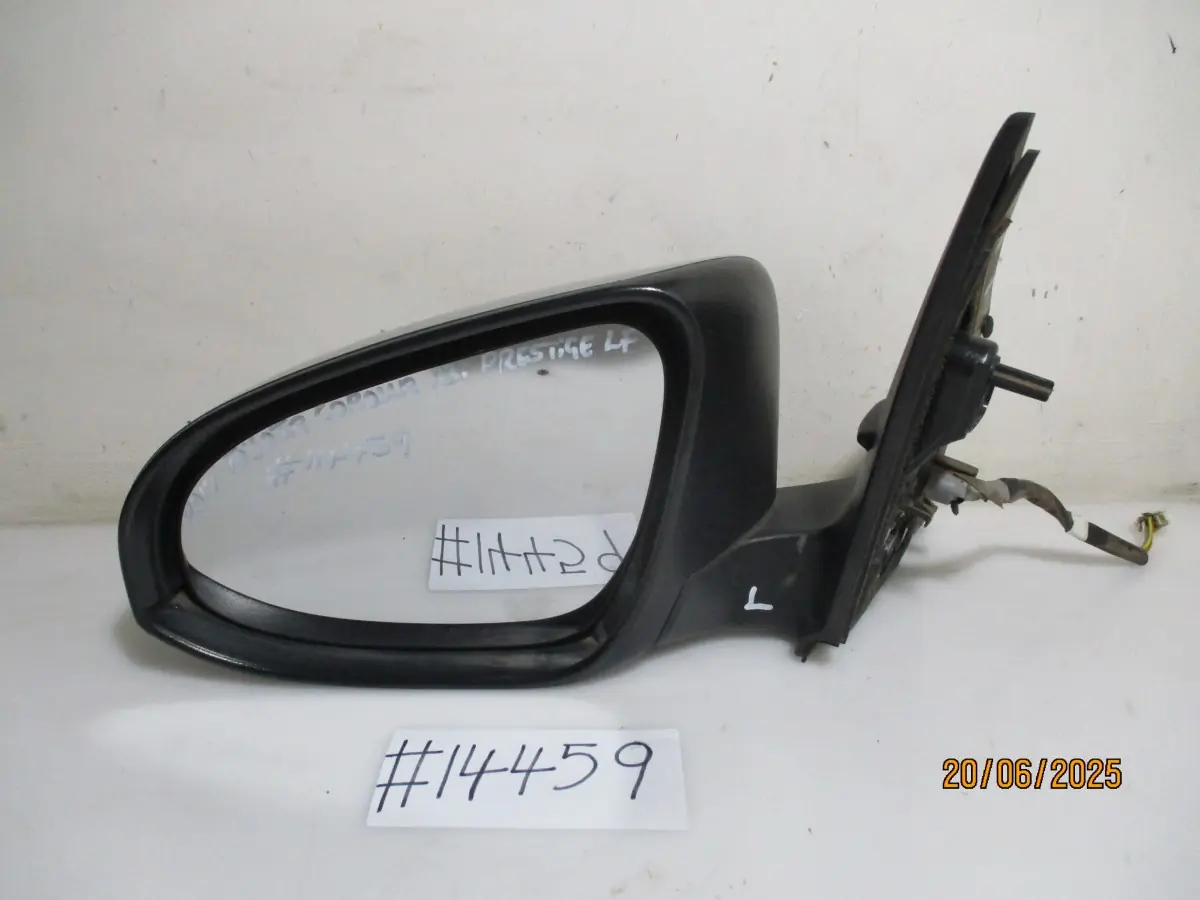 2017 TOYOTA COROLLA 1.3I PRESTIGE LH DOORMIRROR ELCET WITH IND