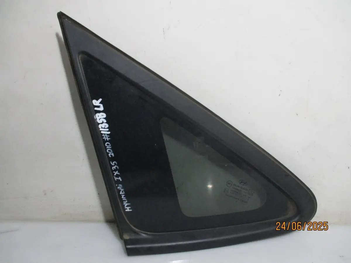 2010 HYUNDAI IX35 2.0I LR 1/4 GLASS