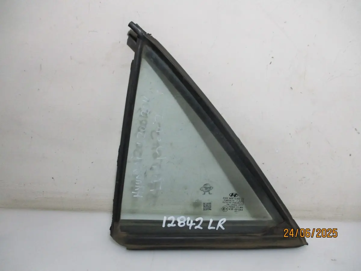2016 HYUNDAI I20 1.2I H/B LR 1/4 GLASS