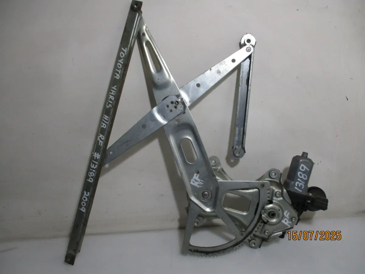 2009 TOYOTA YARIS 1.3I H/B RF WINDER MECH + MOTOR