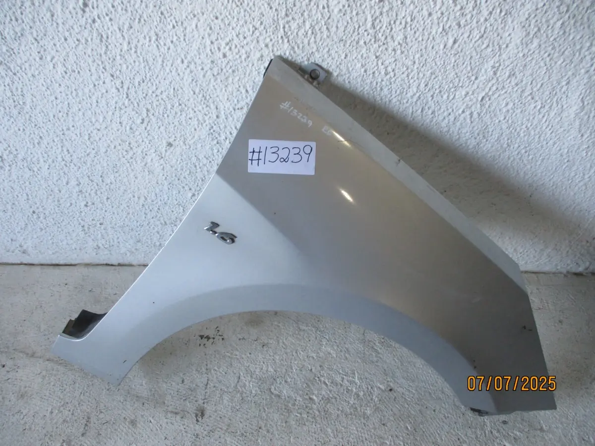 2012 HYUNDAI ACCENT 1.6I SEDAN RF FENDER