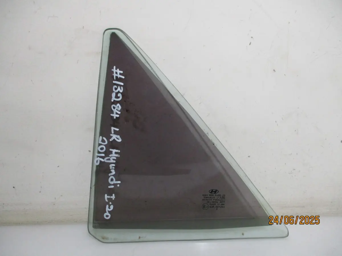 2016 HYUNDAI I20 1.2I H/B LR 1/4 GLASS