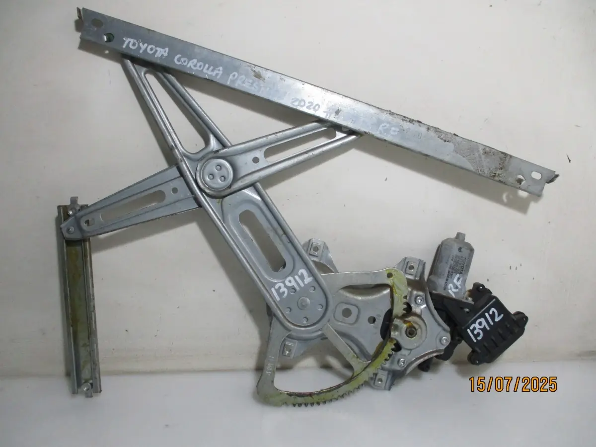 2020 TOYOTA COROLLA QUEST 2 1.8I RF WINDER MECH + MOTOR