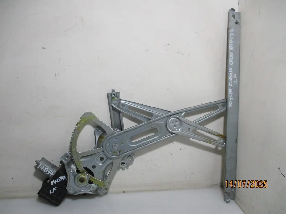 2022 TOYOTA COROLLA CROSS 1.8XL LF WINDER MECH + MOTOR