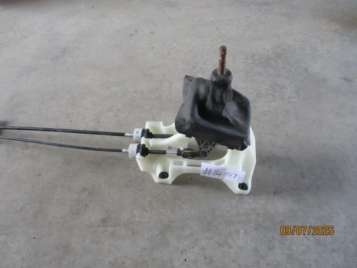 2023 TOYOTA STARLET 1.5I GEAR LEVER WITH LINKS