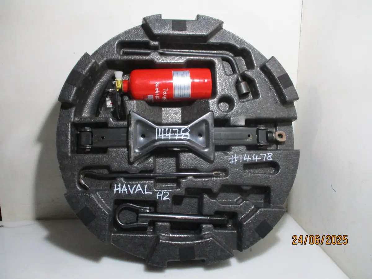 2020 HAVAL H2 1.5T LUXURY JACK SET