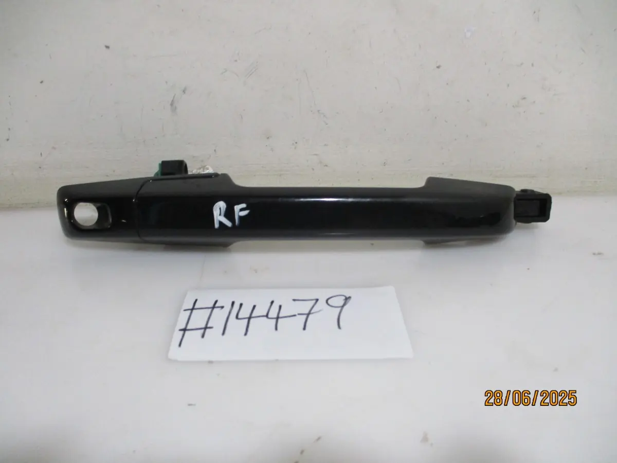 2024 RENAULT KIGER 1.0I INTENS RF DOOR HANDLE