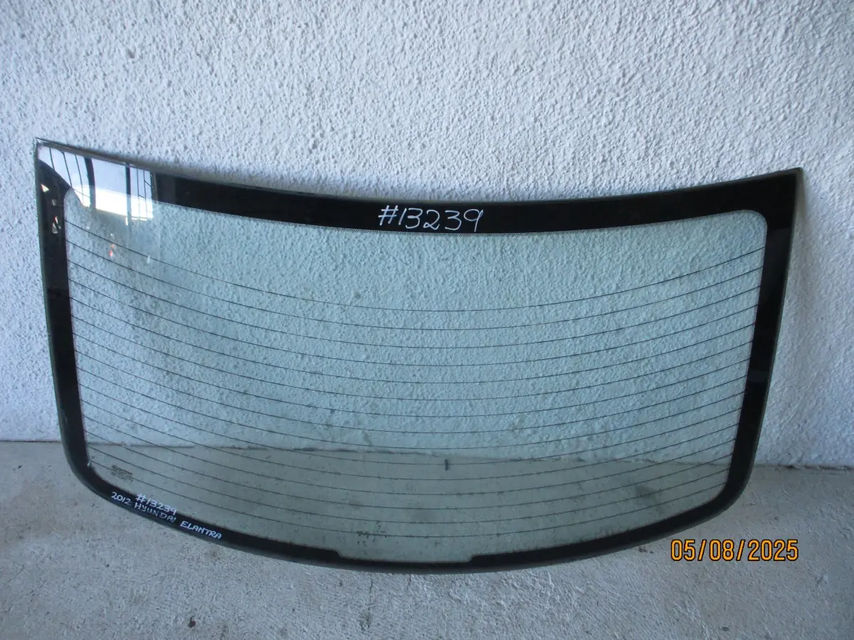 2012 HYUNDAI ACCENT 1.6I SEDAN REAR WINDSCREEN