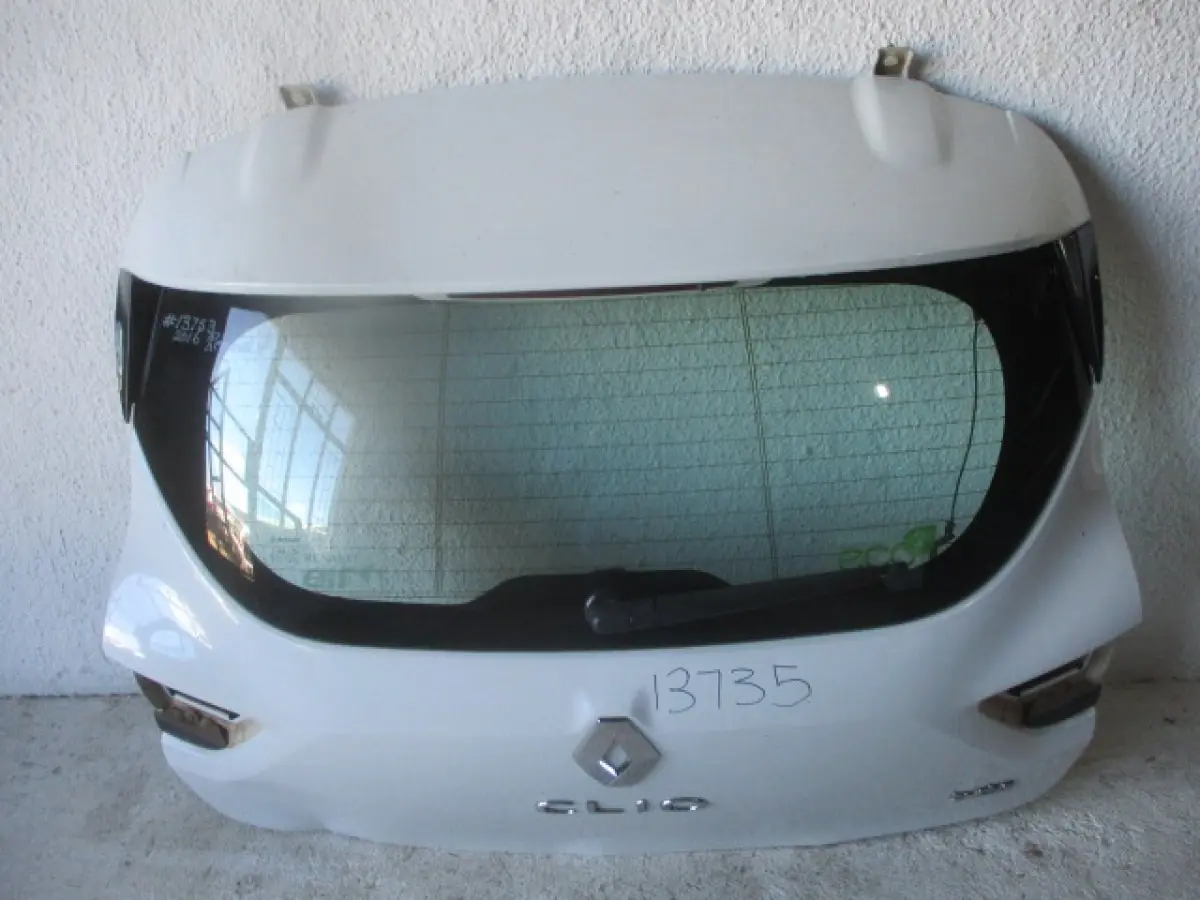 2016 RENAULT CLIO 4 900TI TAILDOORSHELL