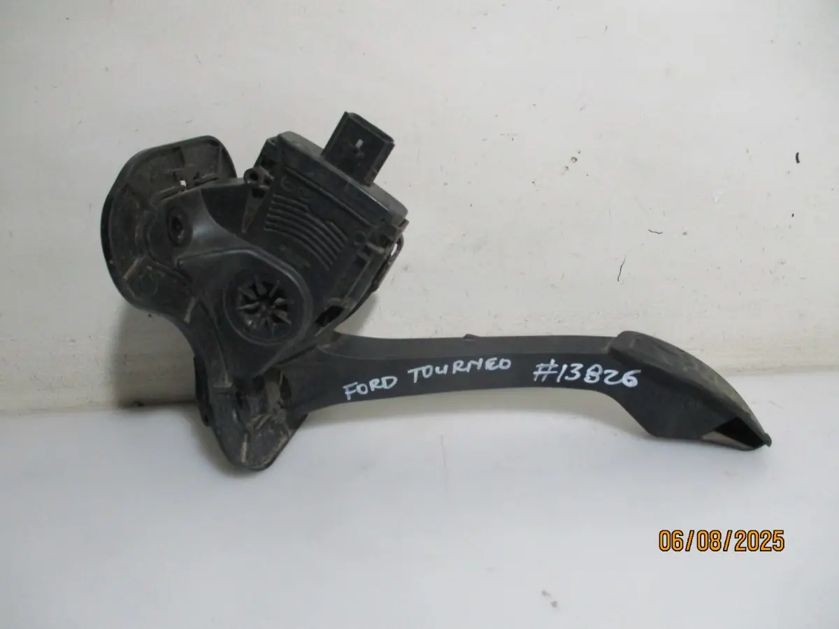 2015 FORD TRANSIT 2.2TDI ACCELERATOR PEDAL