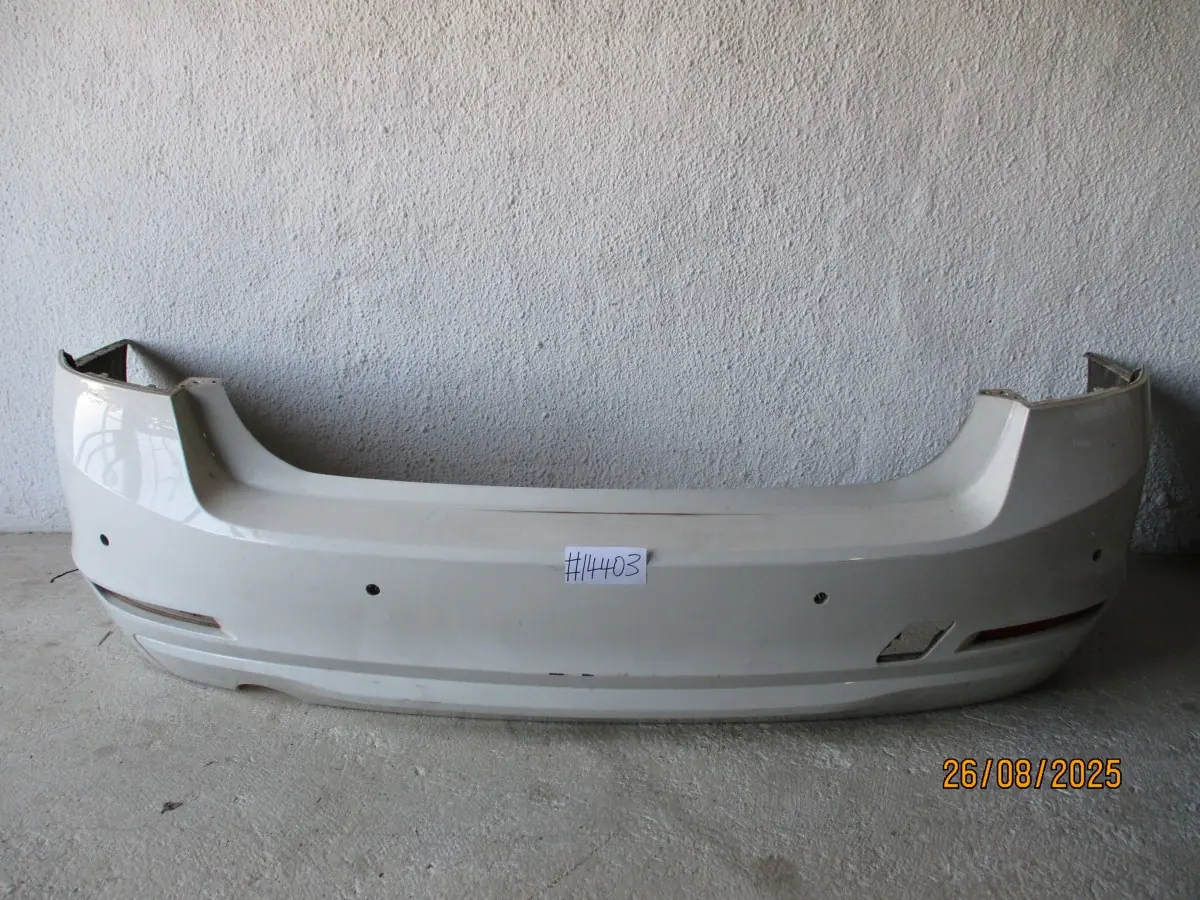 2012 BMW F30 320D A/T REAR BUMPER - PDC + REFLECTORS