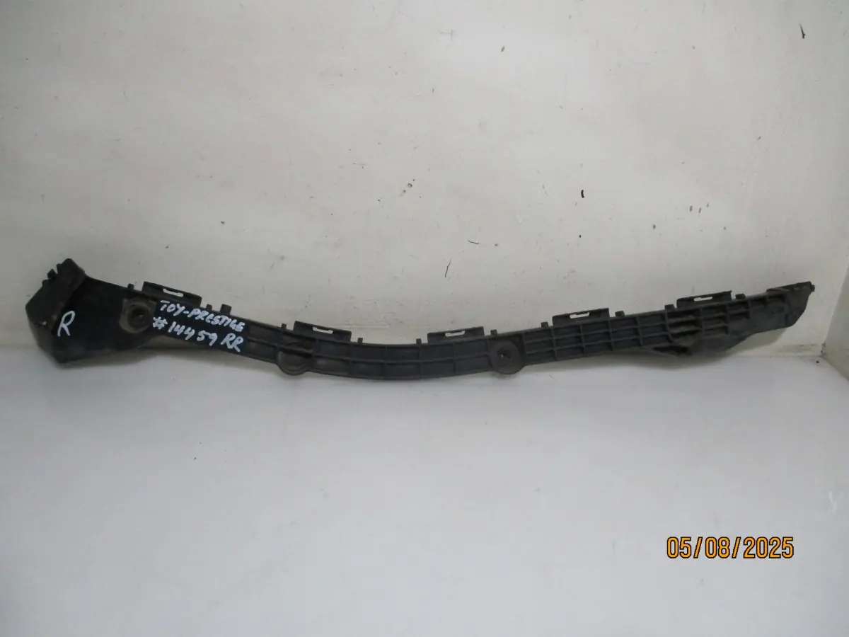 2017 TOYOTA COROLLA 1.3I PRESTIGE RR BUMPER SLIDE