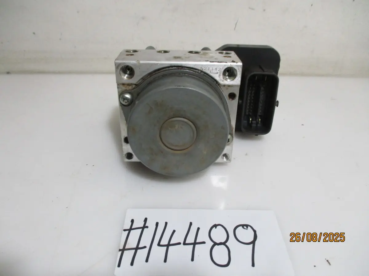 2012 TOYOTA YARIS 1.3I SEDAN A/T ABS PUMP