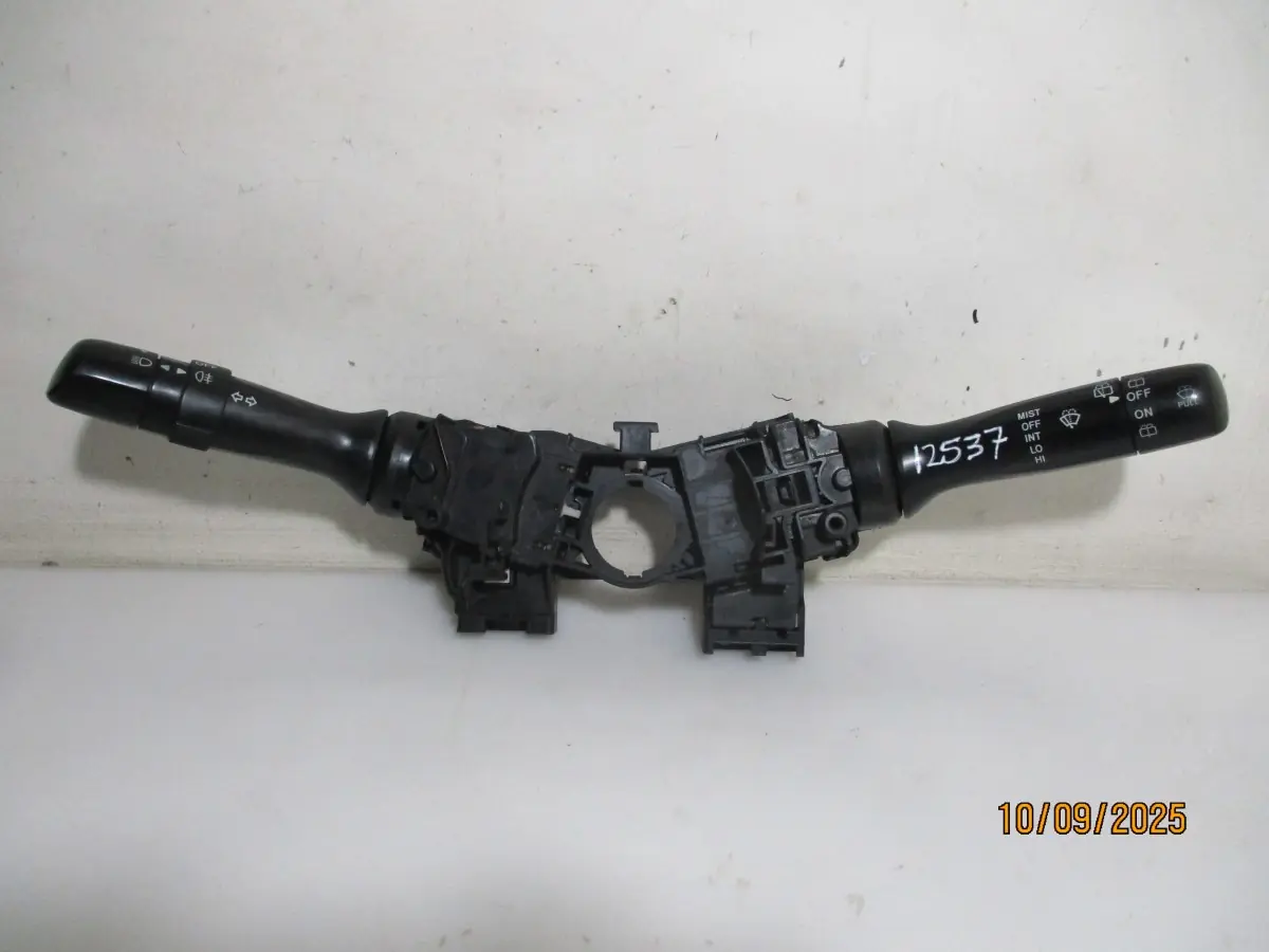 2012 TOYOTA AYGO 1.0I COMBO SWITCH