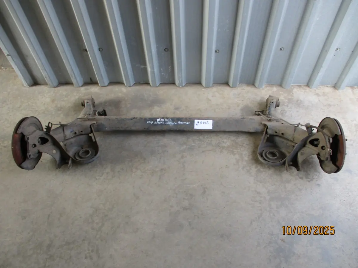 2015 TOYOTA COROLLA 1.4D PRESTIGE REAR AXLE