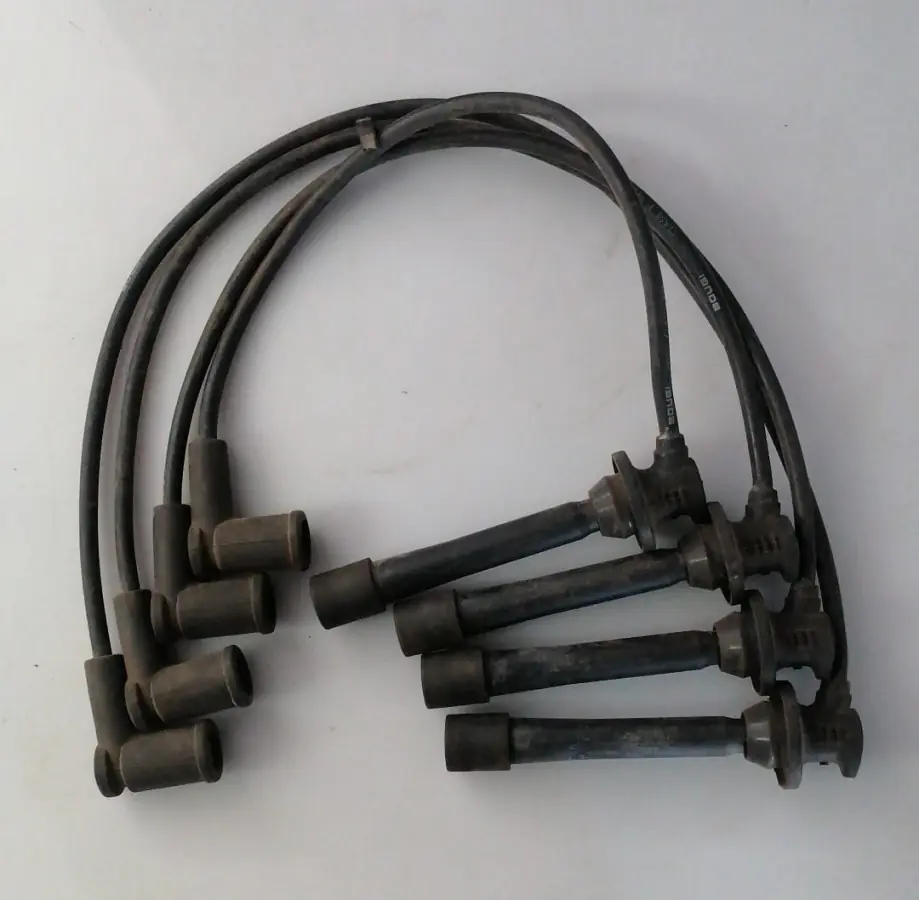 2004 NISSAN HARDBODY 2.0i KA20 PLUG WIRES