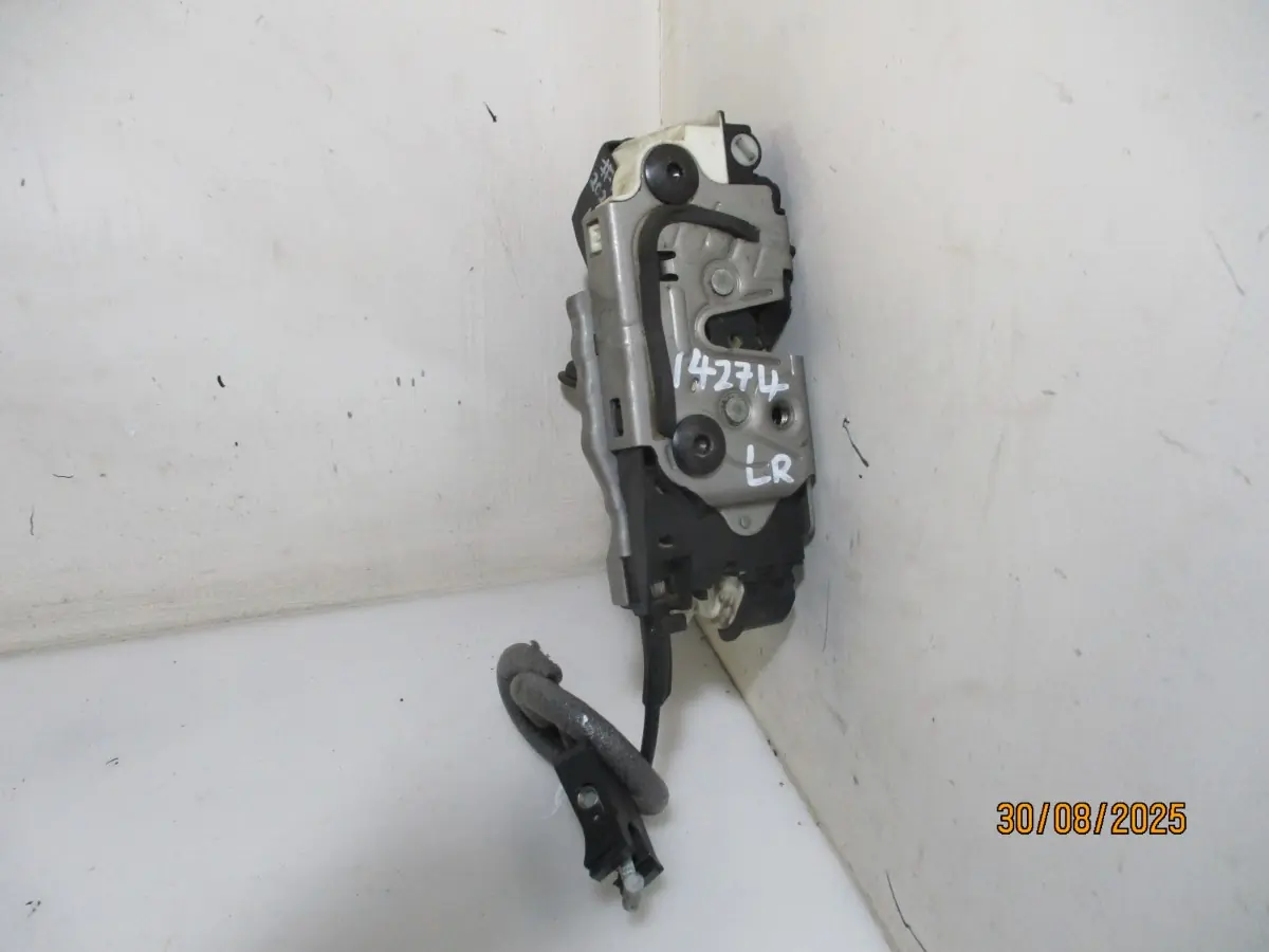 2022 VW POLO VIVO 2 1.4I H/B LR DOOR LOCK