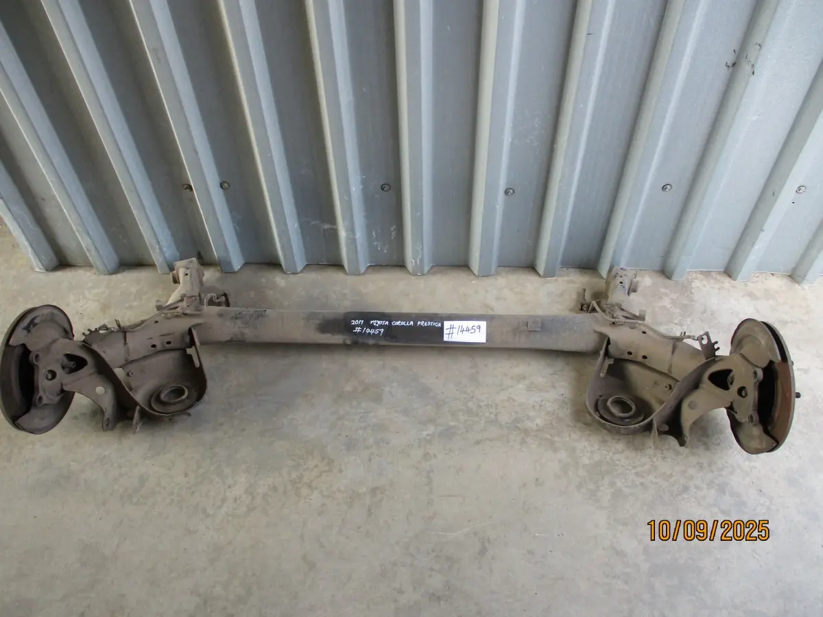 2017 TOYOTA COROLLA 1.3i PRESTIGE REAR AXLE