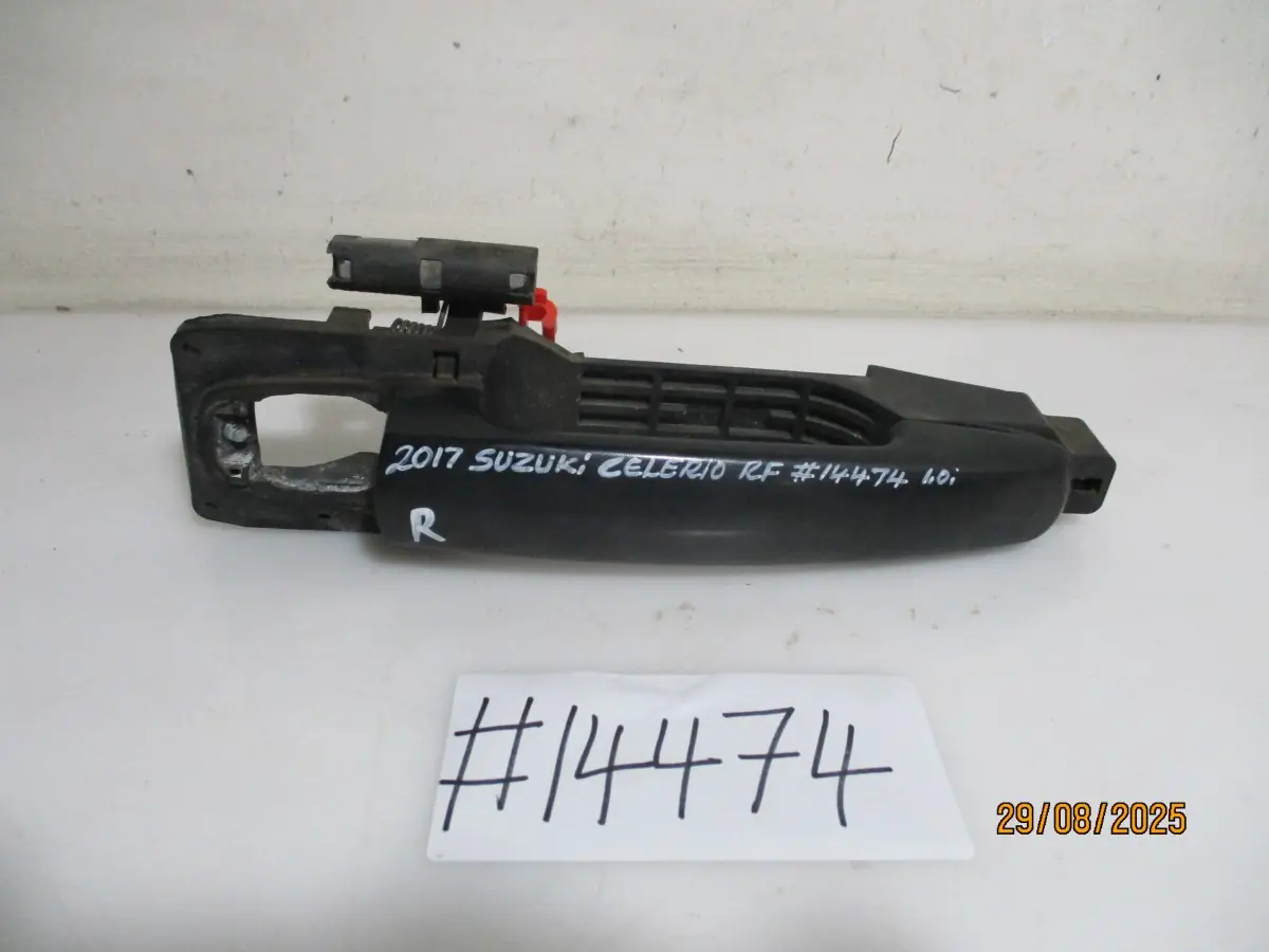 2017 SUZUKI CELERIO 1.0I GA RF DOOR HANDLE