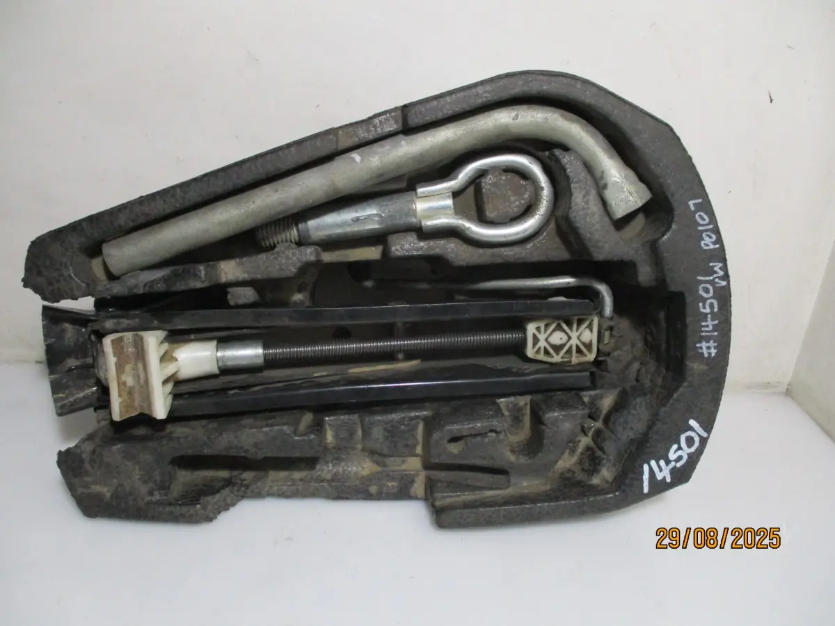 2017 VW POLO 7 1.2TSI H/B JACK SET