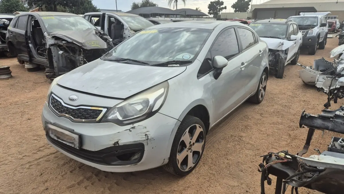 2013 KIA RIO 1.4I TEC VARIOUS SPARES