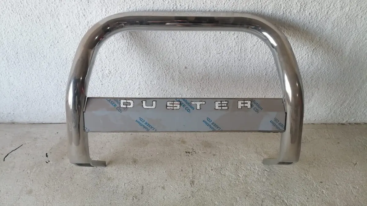 13- RENAULT DUSTER NUDGE BAR
