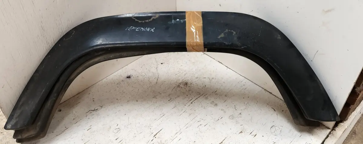 LANDROVER DEFENDER WHEELARCH SET