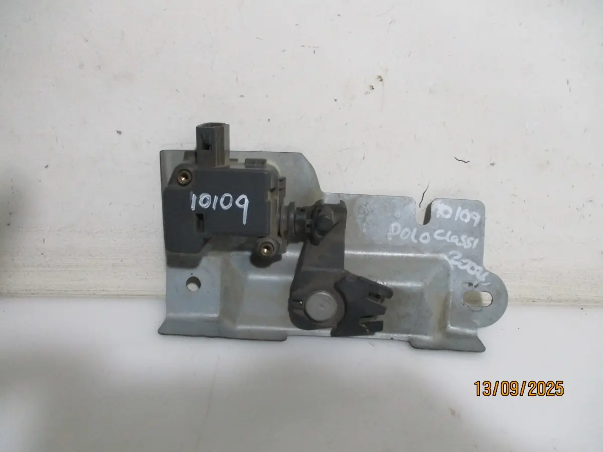 2006 VW POLO 1.6I SEDAN BOOTLOCK ACTUATOR