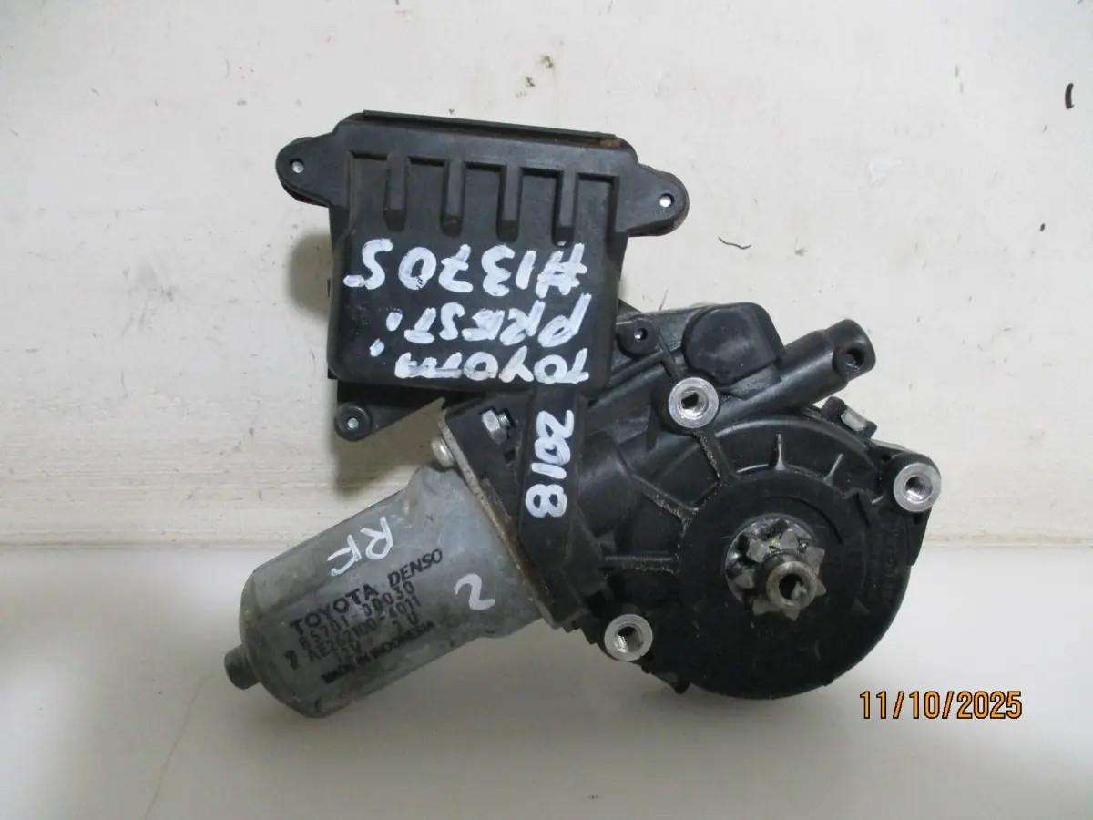 2017 TOYOTA COROLLA 1.4D PRESTIGE RF WINDER MECH MOTOR