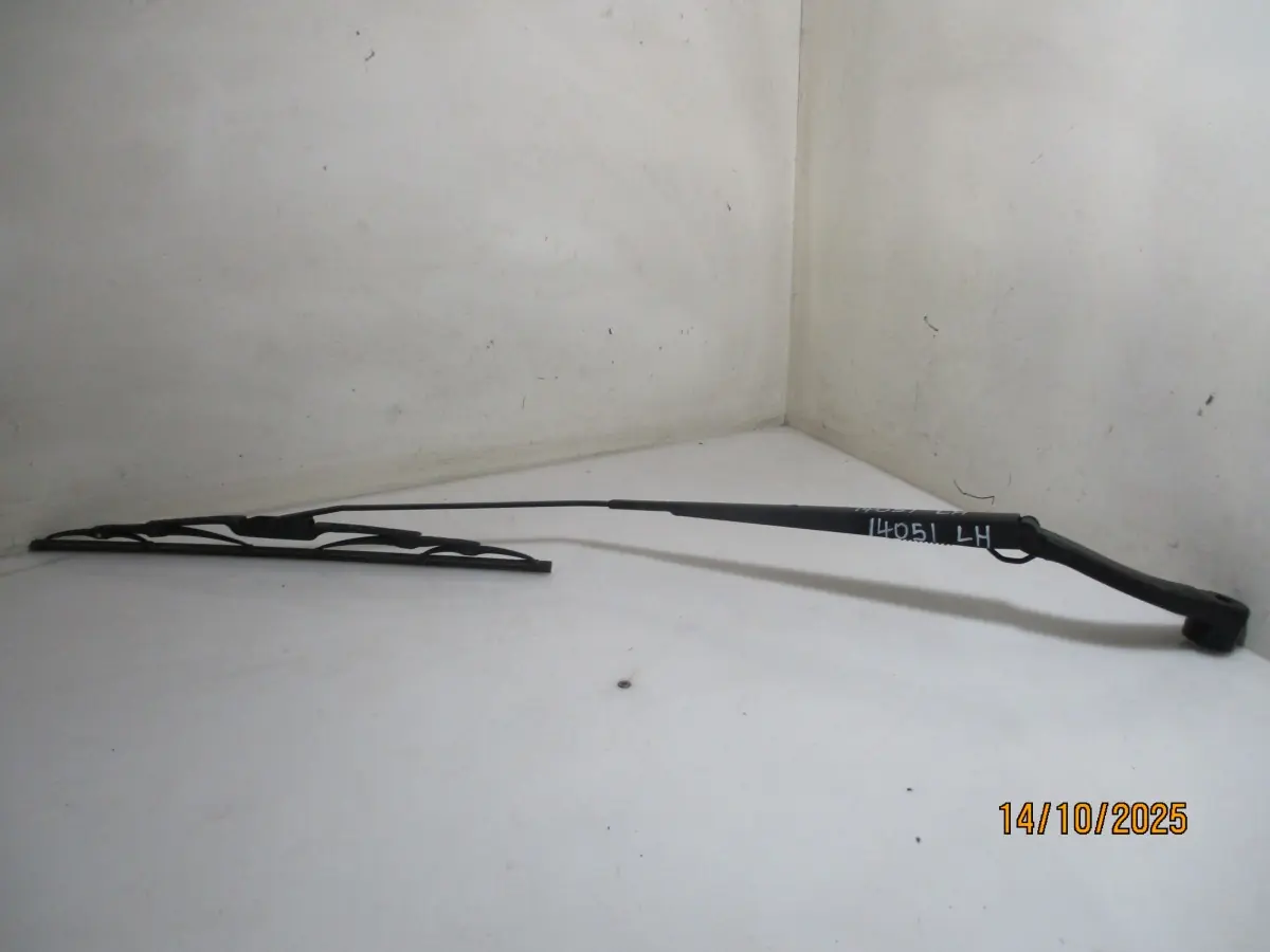 2022 TOYOTA URBAN CRUISER 1.5I XS AUTO LF WIPER ARM