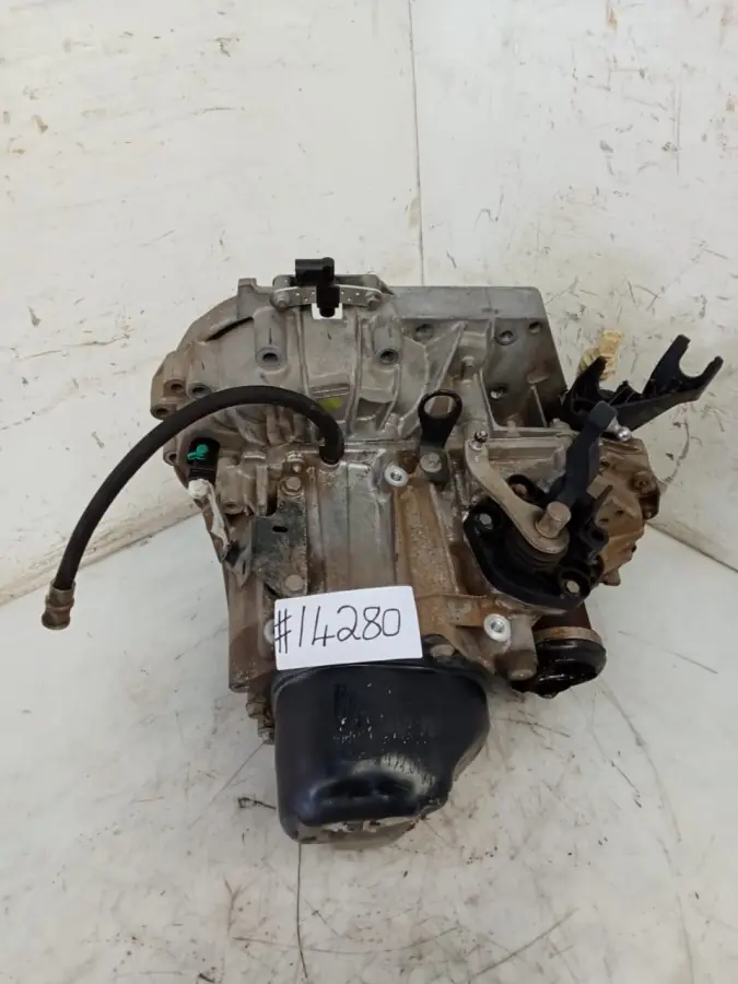 2020 NISSAN NP200 1.6i 8v MANUAL GEARBOX; ENG NO: K7MF; 5 SPEED