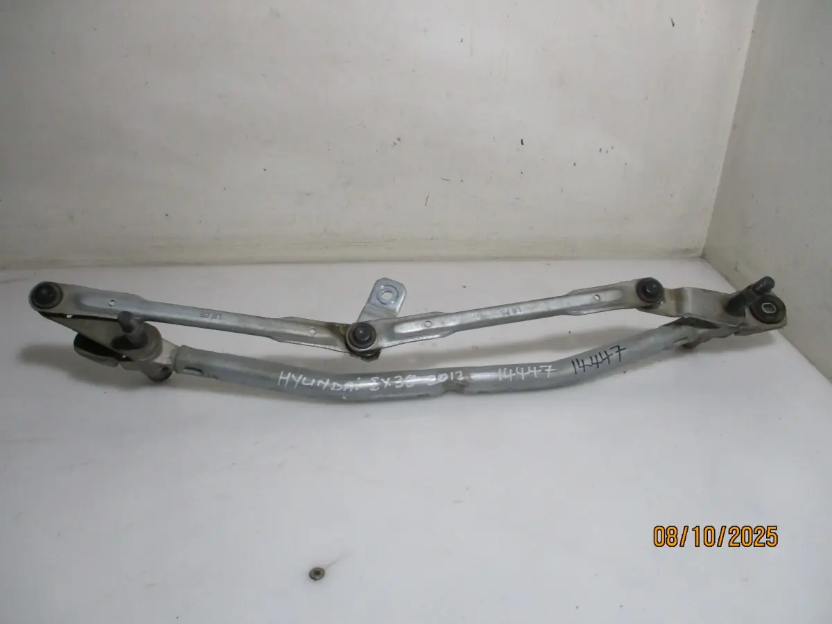 2010 HYUNDAI IX35 2.0I WIPER LINKS