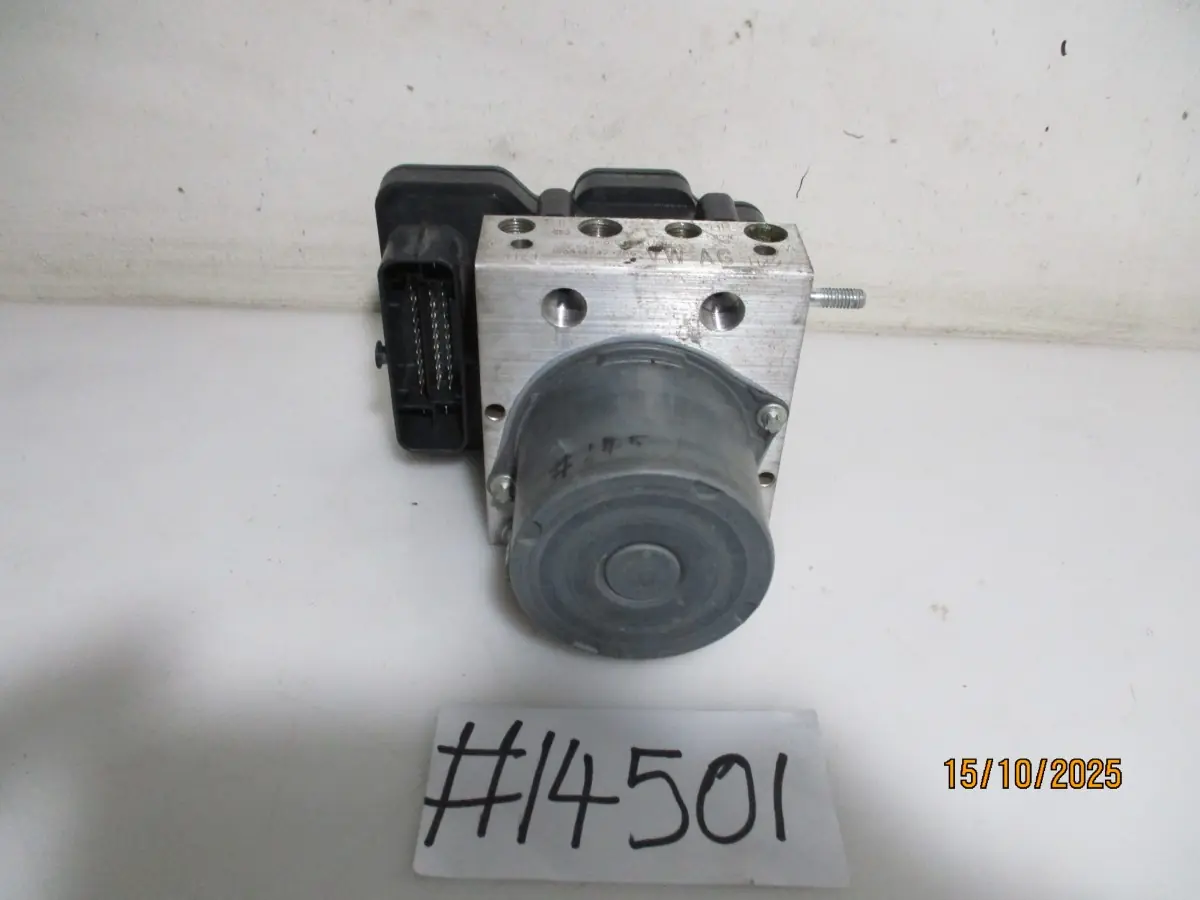 2017 VW POLO 7 1.2TSI H/B ABS PUMP