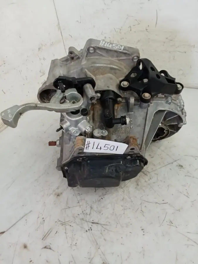 2017 VW POLO 7 1.2TSI H/B MANUAL GEARBOX; ENG NO: CJZ; 5 SPEED
