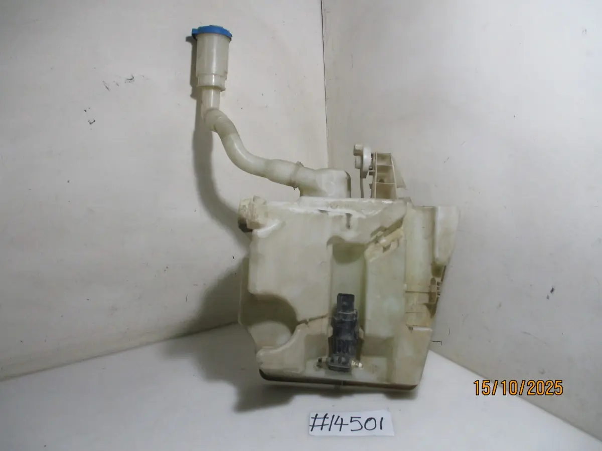 2017 VW POLO 7 1.2TSI H/B WINDSCREEN WASHER BOTTLE