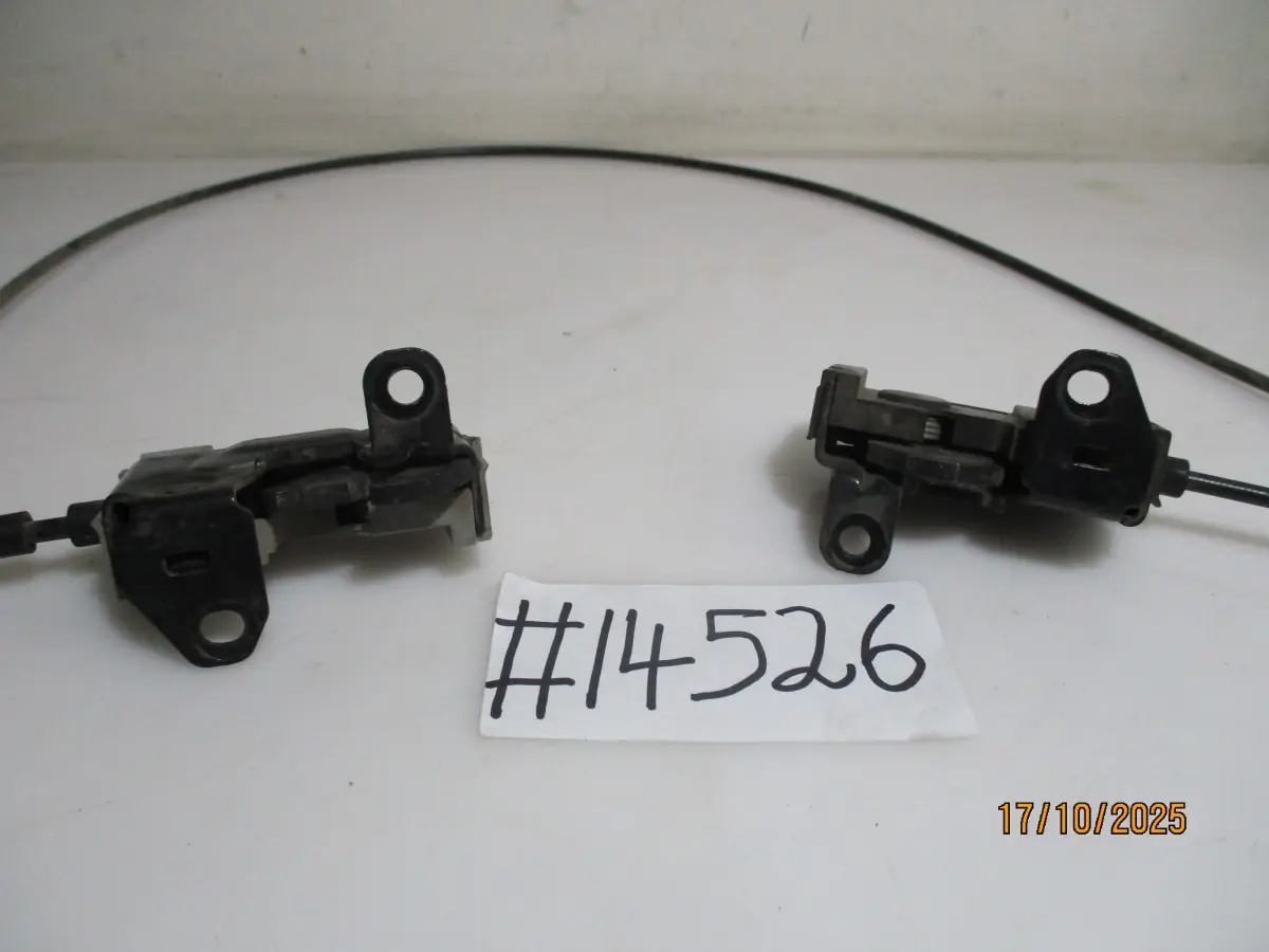 2013 MERCEDES BENZ C200 CDI W204 BLUEEFFICIENCY A/T BONNET LOCK (EACH)