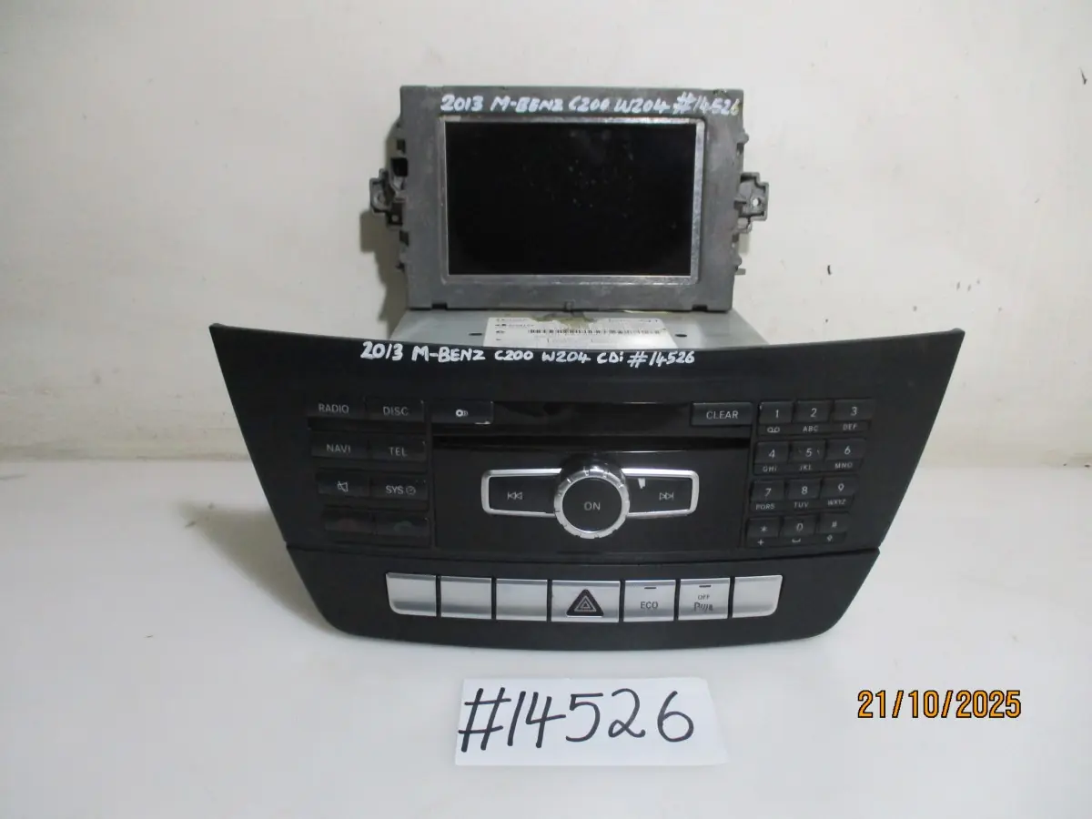 2013 MERCEDES-BENZ W204 C200 CDI RADIO