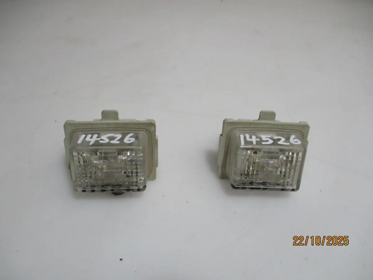 2013 MERCEDES-BENZ W204 C200 CDI NUMBER PLATE LIGHT (EACH)