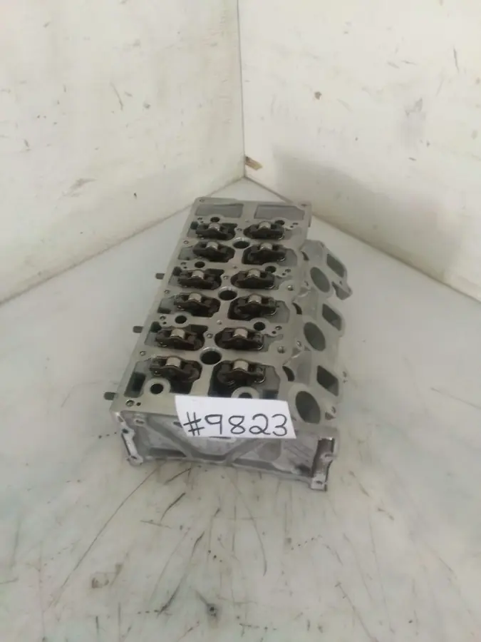 2013 VW TOUAREG 3.0TDI CRC CYLINDER HEAD LH (NO CAMS)