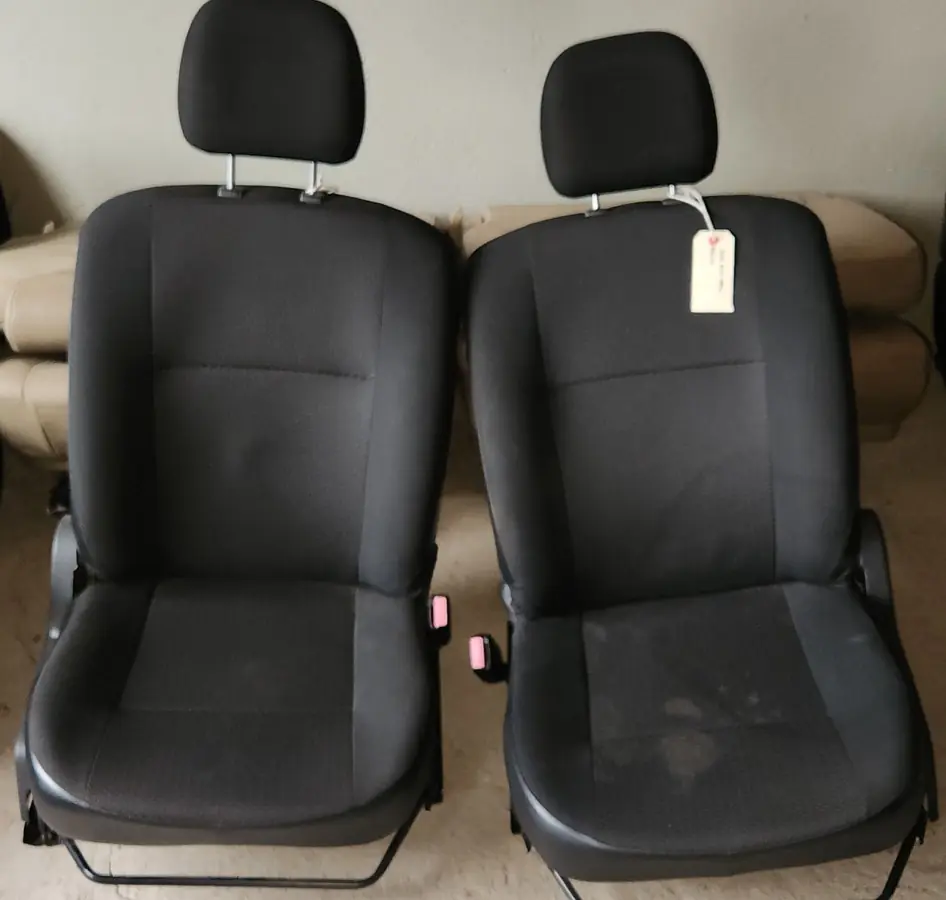 2019 NISSAN NP200 1.5 DCI SEATS