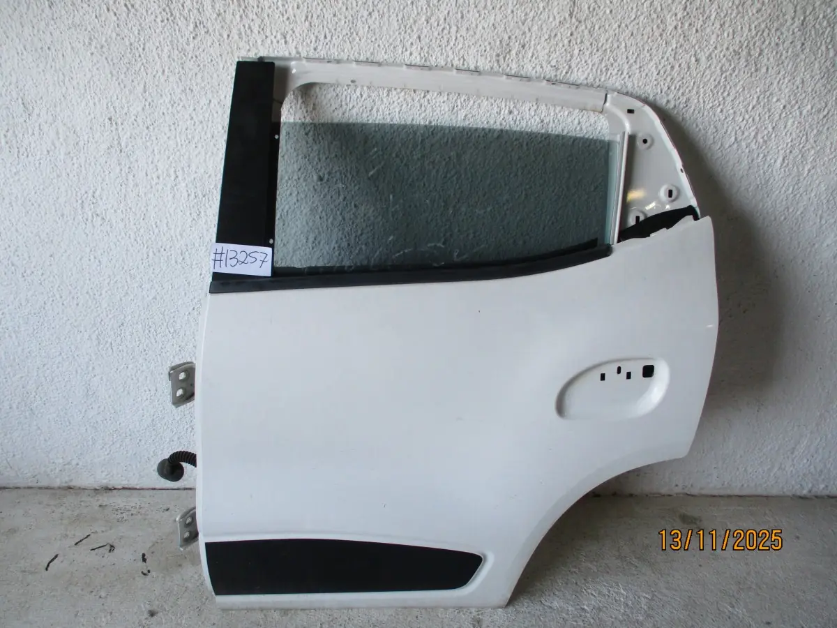 2017 RENAULT KWID 1.0I LR DOOR SHELL