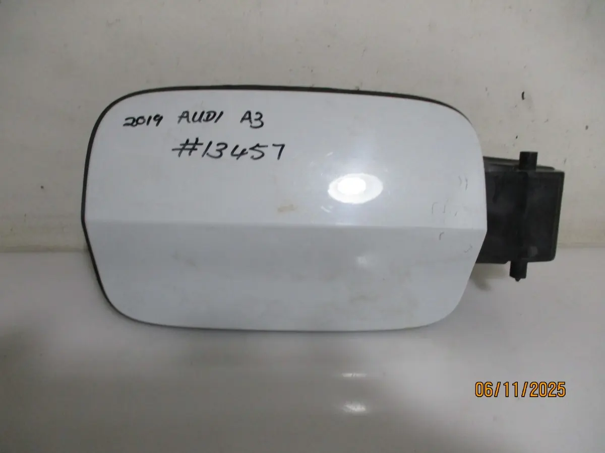 2019 AUDI A3 1.0I H/B FUEL FLAP