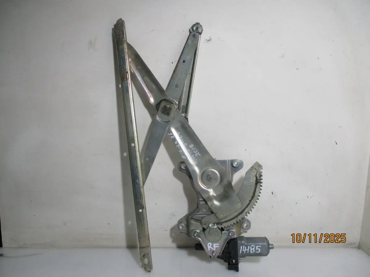 2018 TOYOTA ETIOS 1.5I H/B RF WINDER MECH + MOTOR