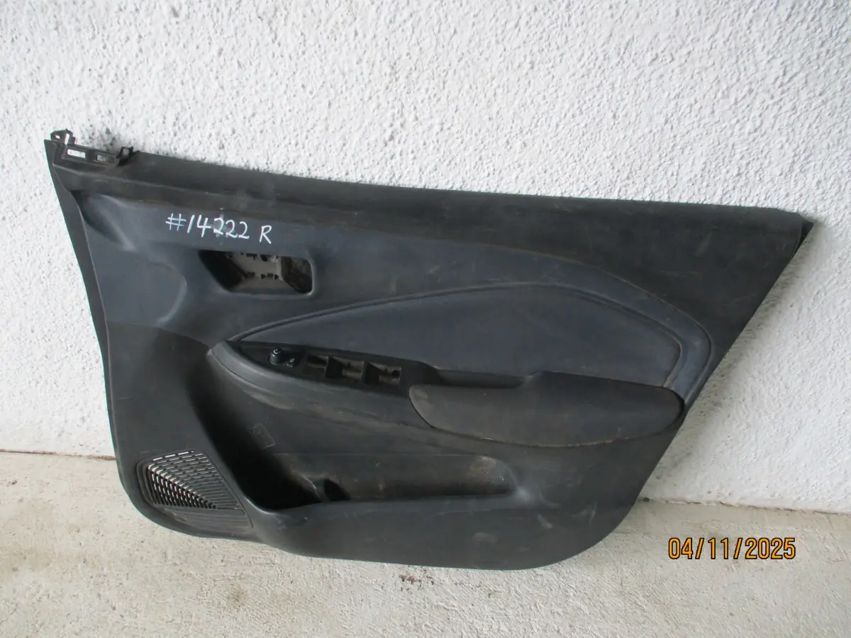 2023 TOYOTA STARLET 1.5I RF DOOR PANEL