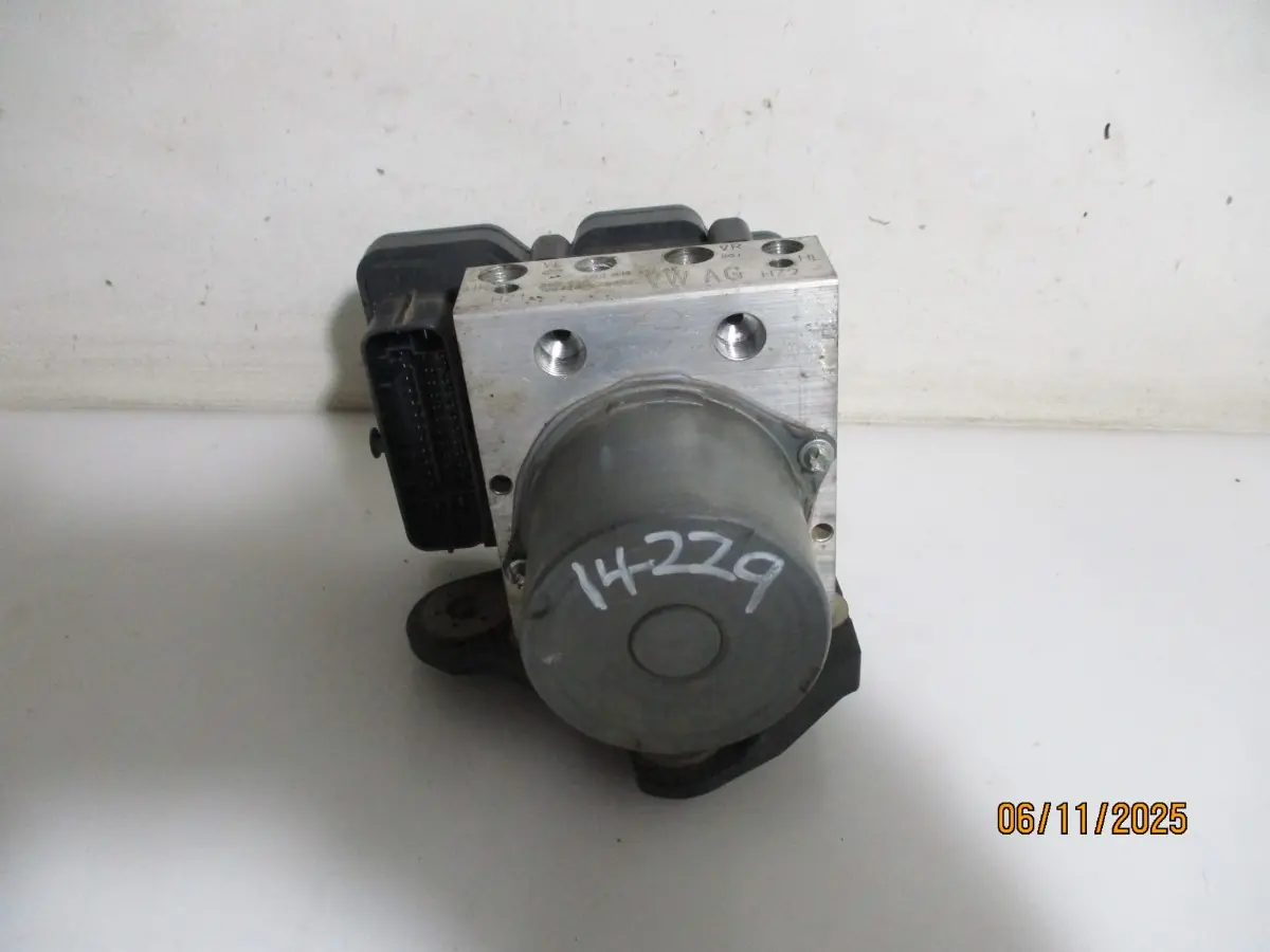 2019 VW POLO 8 1.0 TSI H/B ABS PUMP